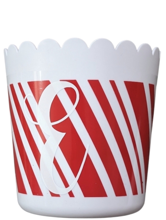 Other - 🏝️ Red & White Scalloped Stripe Cup with Script E Monogram
